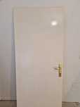 Usi interior pline albe