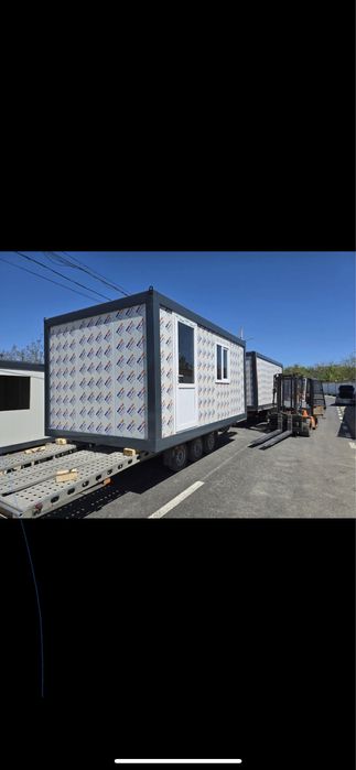 Container modular