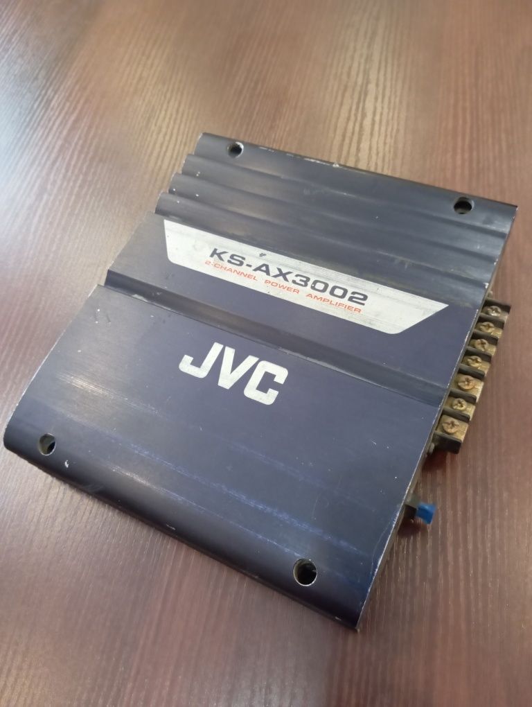 JVC уселитель 2 канальный
