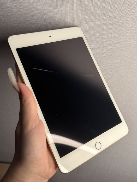 Ipad mini 5 Розовый