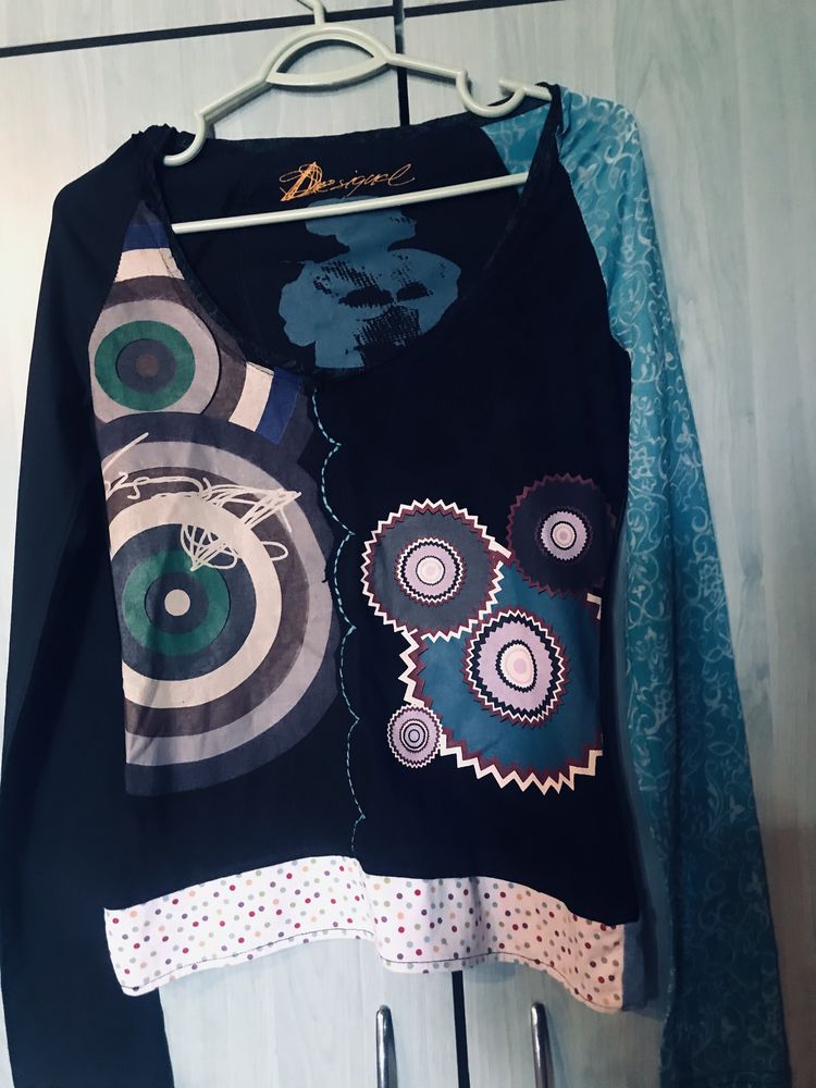 Bluze Desigual și pantaloni