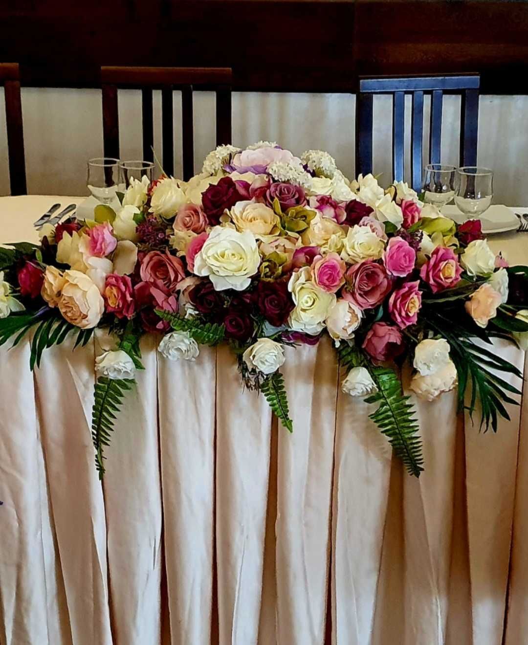 Aranjamente florale, din flori artificiale de vanzare