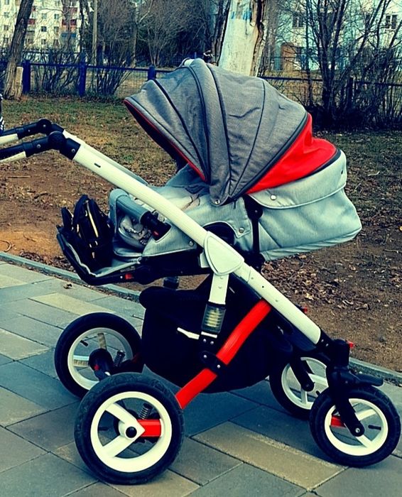 Продам коляску зима лето