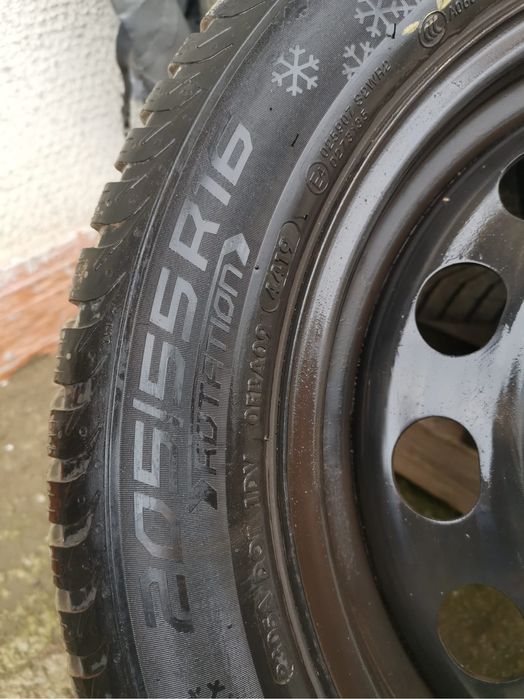 Cauciucuri iarna si jante originale de Skoda scala