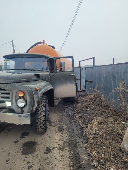 Ассенизатор по городу