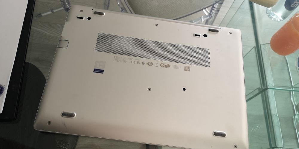 laptop elitebook AMD 7 PRO 3700U  2.30 Ghz 16 Gb RAM