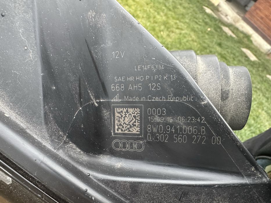Far bi-xenon dreapta, Audi A4 B9,2015-2019 8W0941006B 030256027200