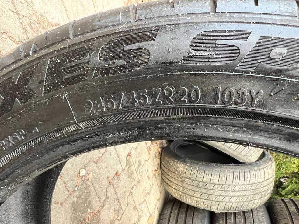 Летни гуми Toyo 245/45/20
