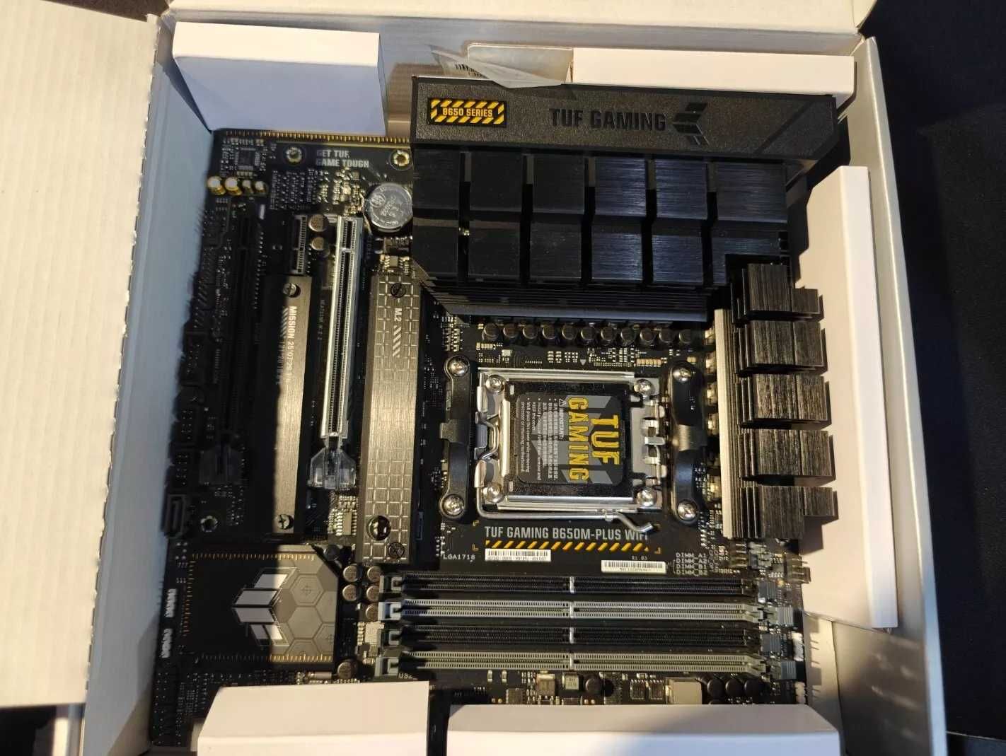 ASUS TUF Gaming B650M-PLUS + НОВ ! RYZEN 5 7600  6-Core 5.1GHz AM5