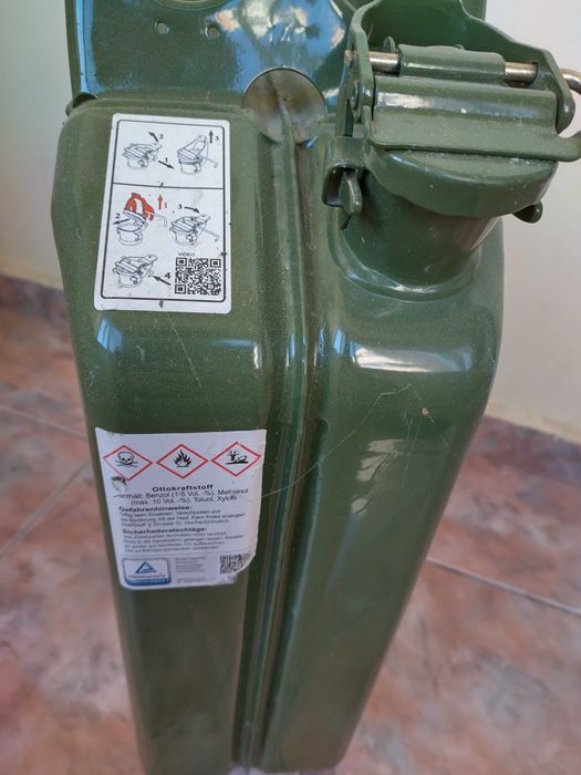 Canistra metalica 20 litri