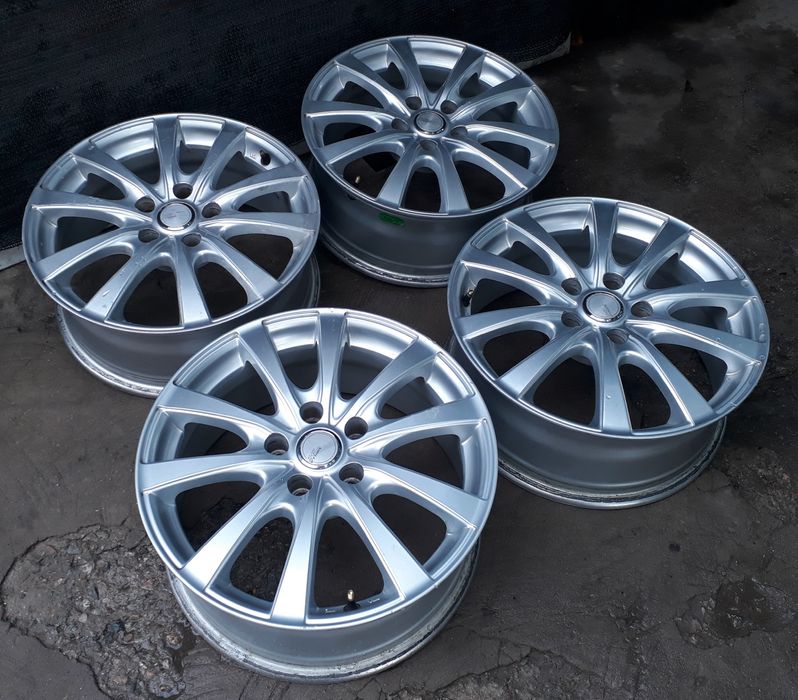 Диски 17 ет 38 J7 крепеж 5/114,3 оригинал.