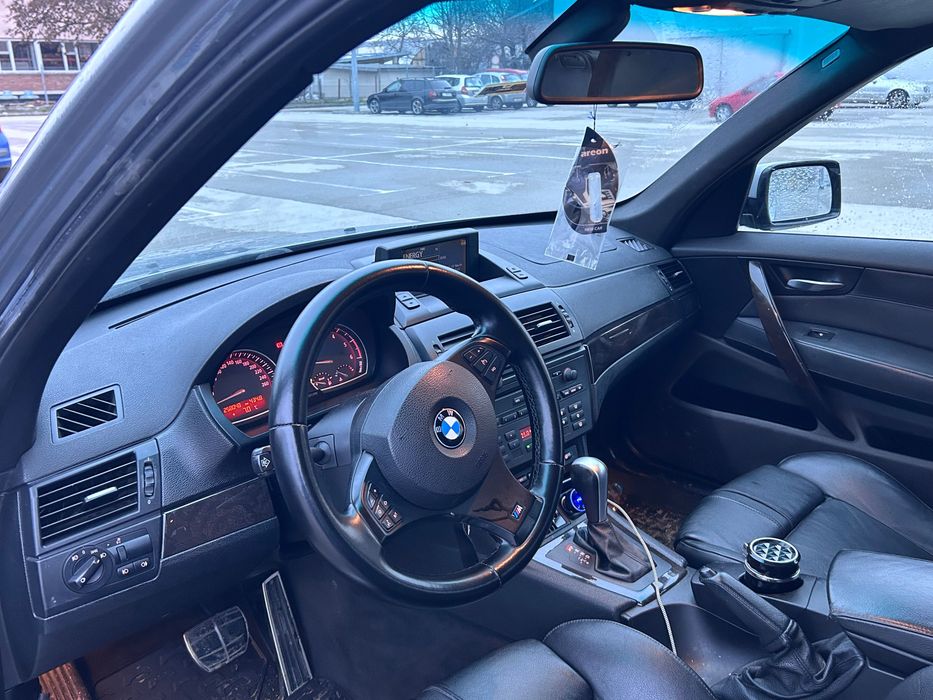 BMW X3 e83 3000 кубика 286 коня