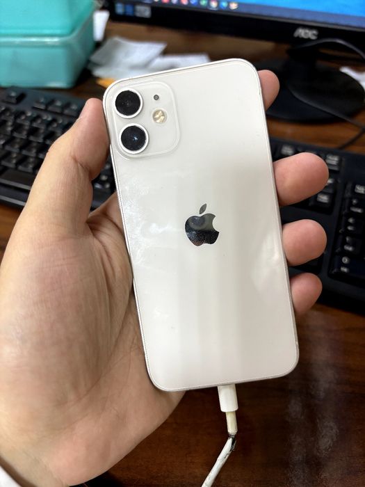 Iphone 12mini, 12pro, 14 sim karta oqimidi