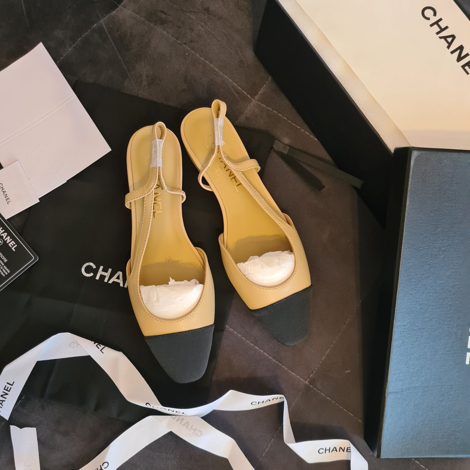 Sandale Chanel Beige black beige - marimea 36-40/video/imediat