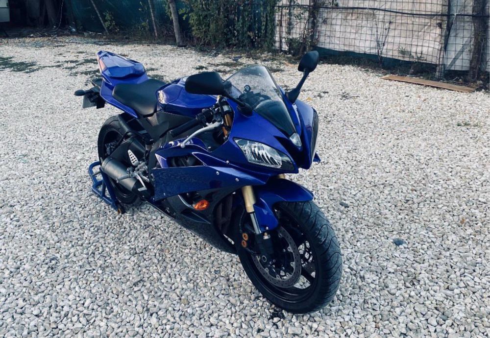 Yamaha R6 impecabila