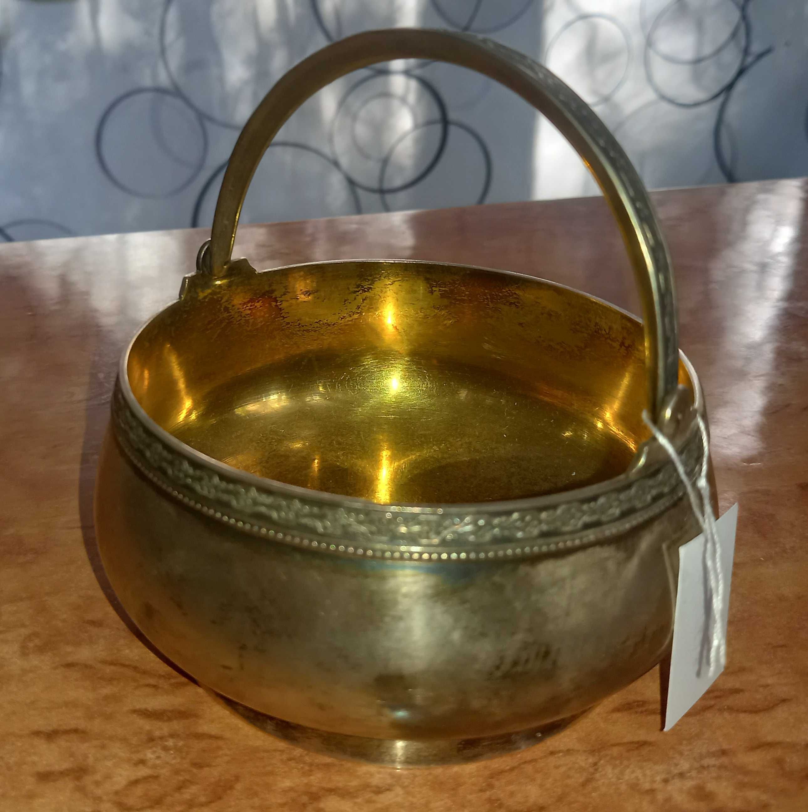 Продам сахарницу из серебра