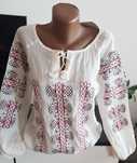 bluza ie maneca lunga alb cu rosu marime M