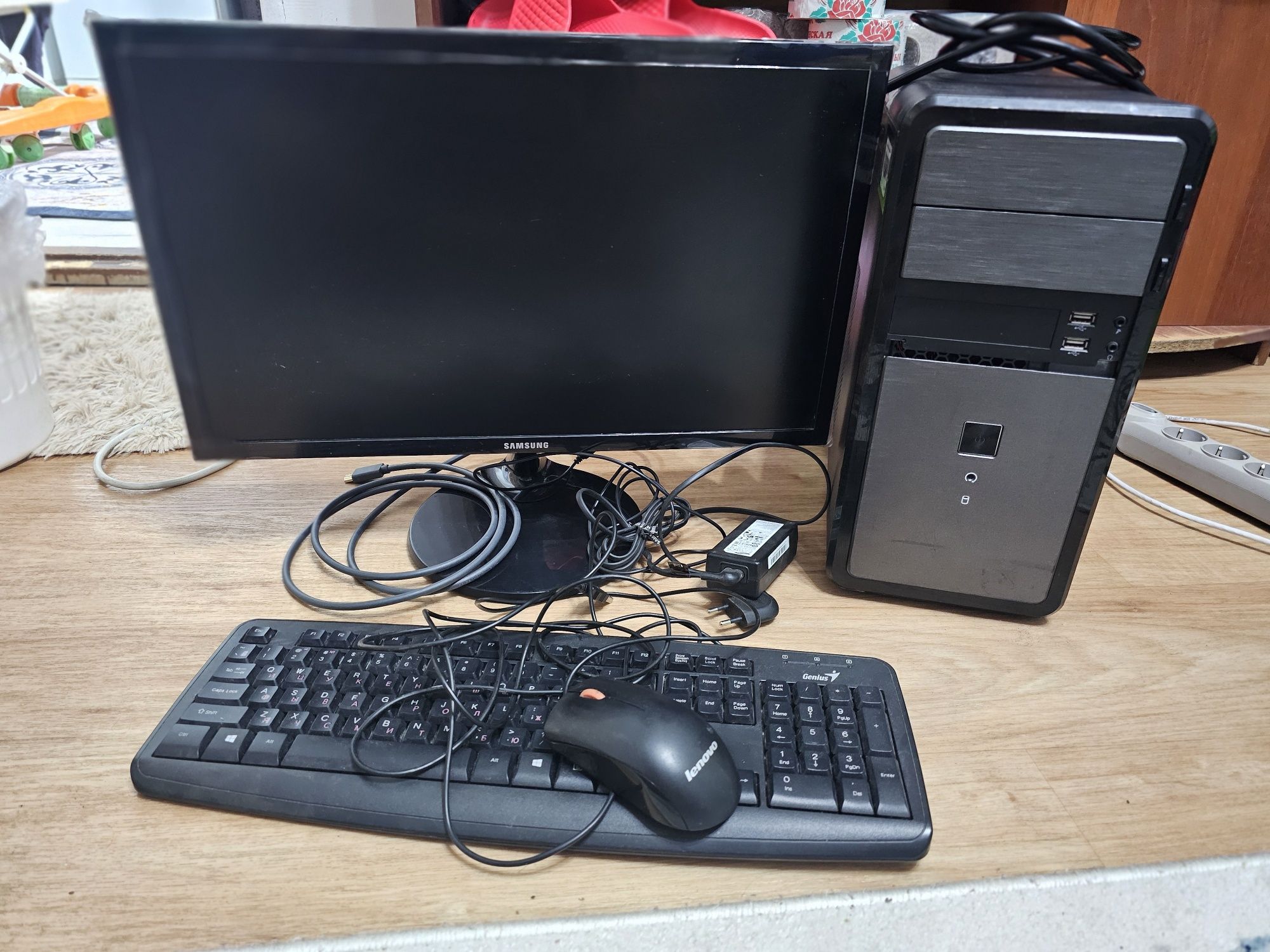 Персональный компьютер монитор samsung 21.5, core i3