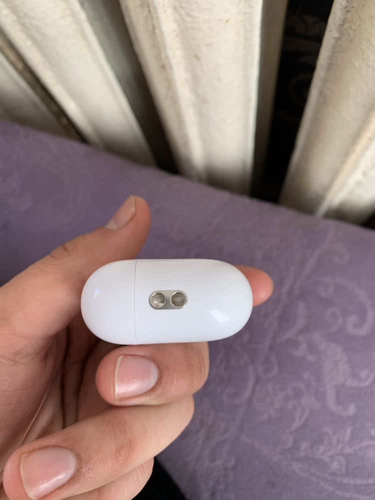 AirPods pro продаю