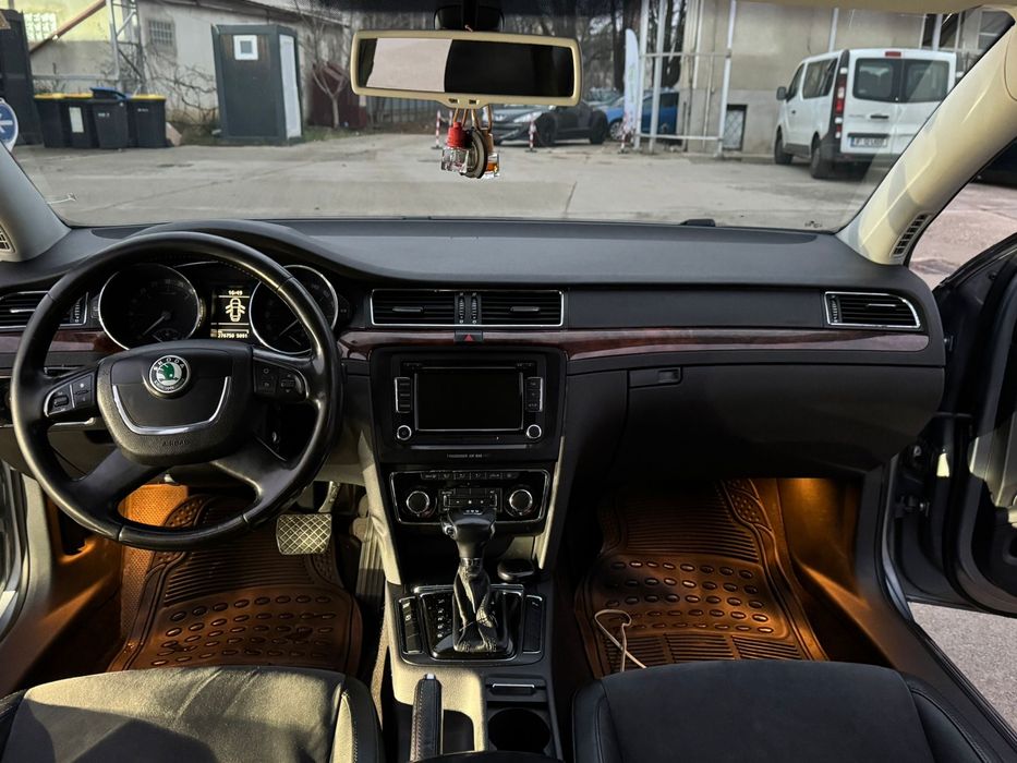 Skoda Superb Elegance TDI 2009