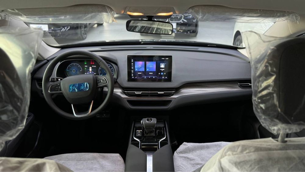 Hongqi e-qm5 full 500