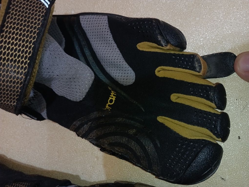 Five Fingers N 42,5- 13 лв
