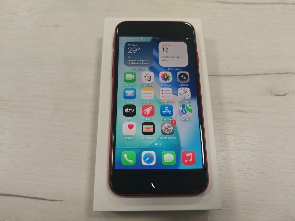 Като нов iPhone SE 2022 64 GB Red Product