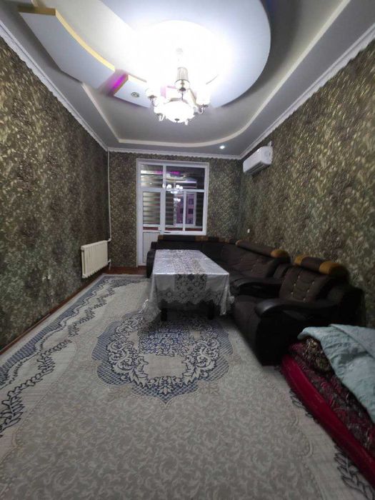 Продаётся 2х комн квартира на 2 этаже Ор-р  5 микрорайон