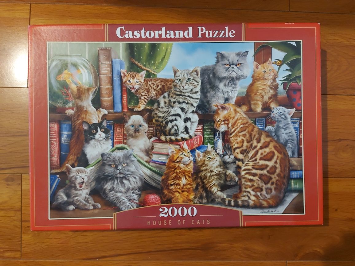 Puzzle 2000 Piese - House Of Cats - Castorland