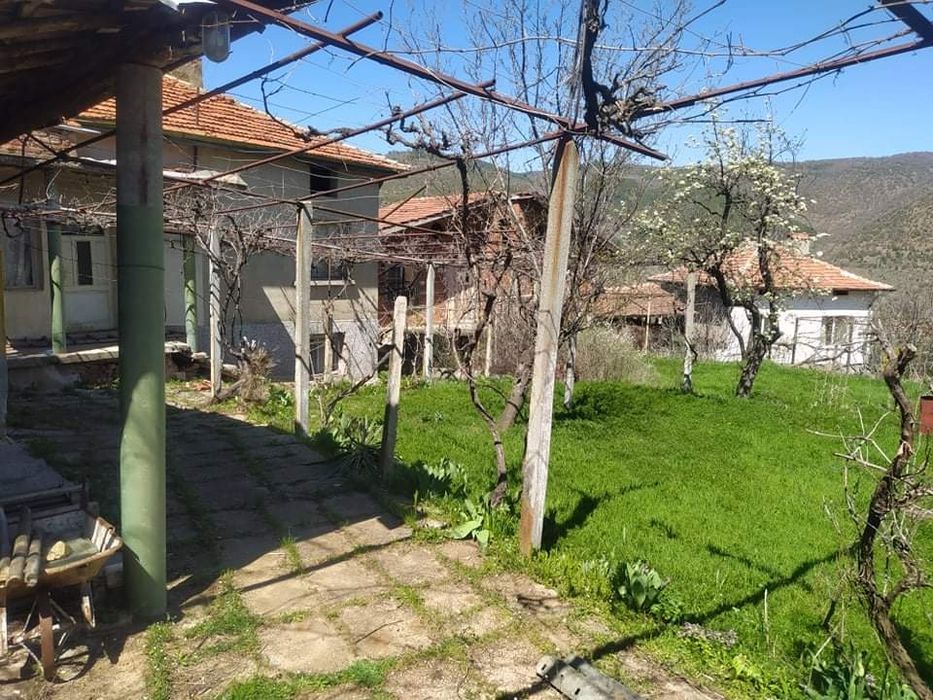 Продава се Къща в с. Доброво, Област Кюстендил - 81 кв.м за 391 €/кв.м - Снимка #5