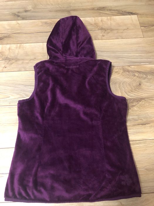 Mammut-vesta cu gluga , ca si Noua, tip bitos, pt dame, M