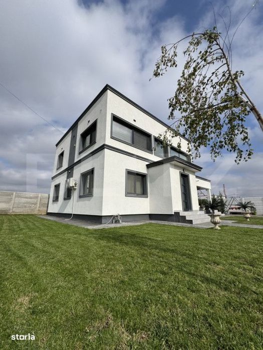 Casa P+E mobilata utilata, 180 MP utili, 600 mp utili, Magnolia