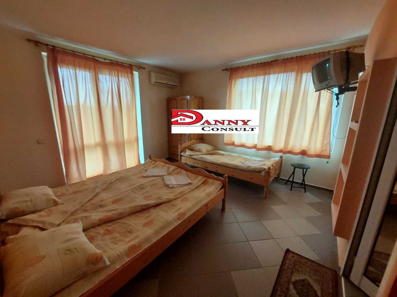 Продава се Хотел в Велико Търново, Акация - 454 кв.м за 406 €/кв.м - Снимка #6