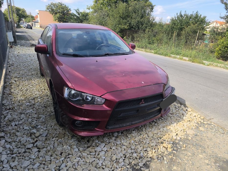 Mitsubishi Lancer