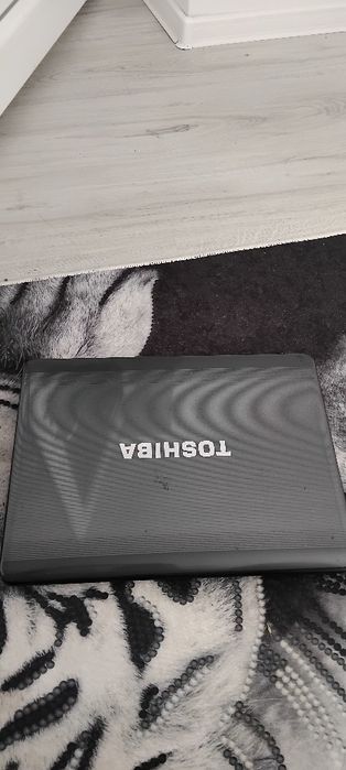 Vand laptopuri functionale
