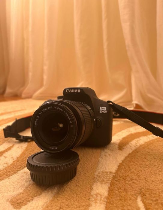 Canonn eos2000d