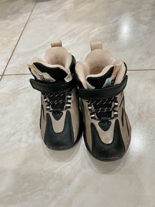 Обувь на девочку