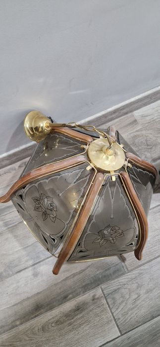 Полилей подходящ за спалня,хол