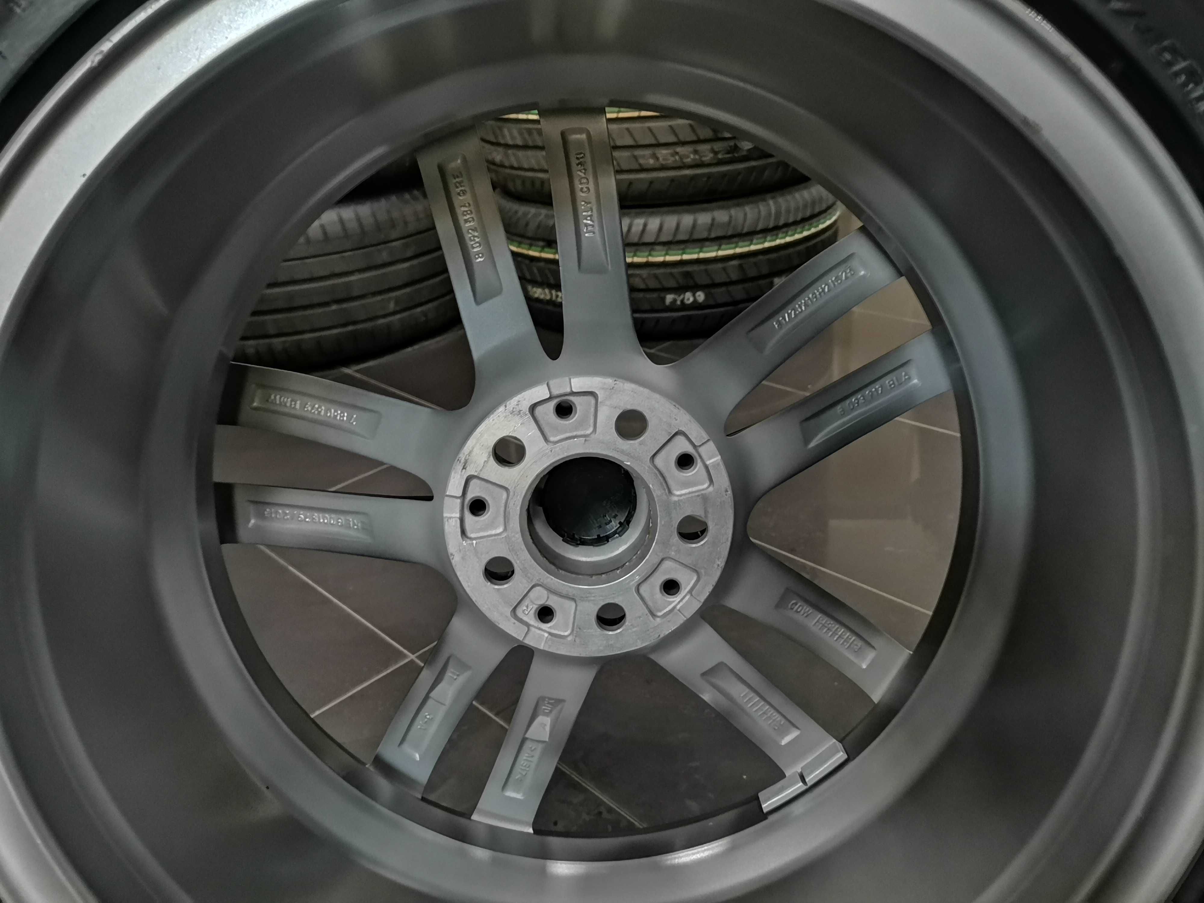 19" BMW Джанти Style 647 М Гуми Датчици БМВ G30 G31 G32 G11 G12 8 G16