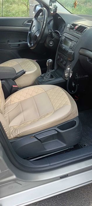 Vand Skoda Octavia II, 1.9 TDI, In stare buna.