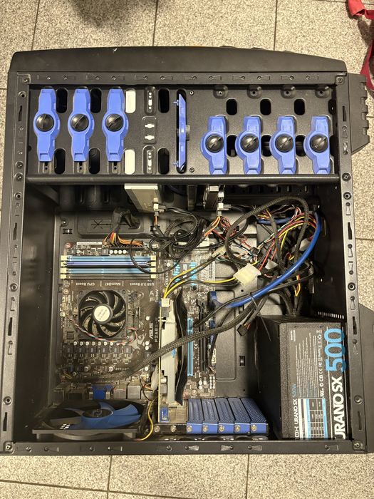 Calculator complet cu monitor