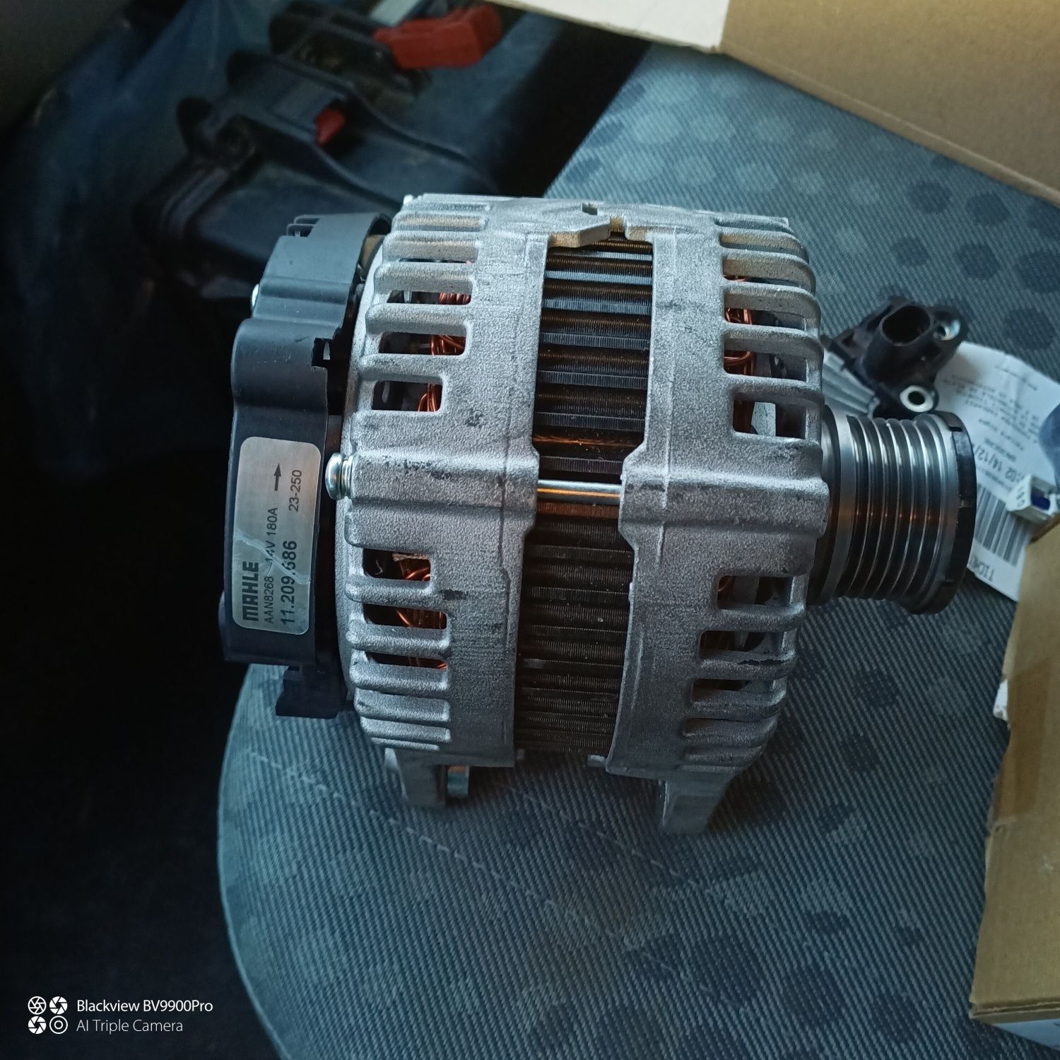 Vand alternator vw t5 2.0 140 cp 2010