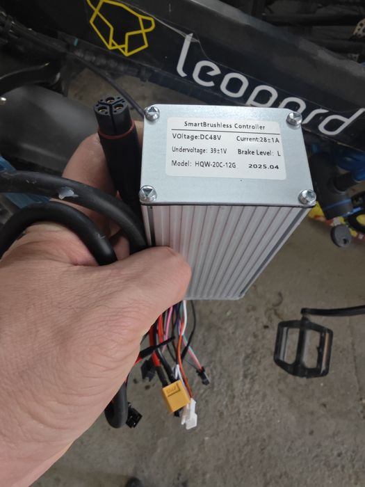 Контроллер на Электровелосипед 1000W , 1200W, 1500W (500-800w)