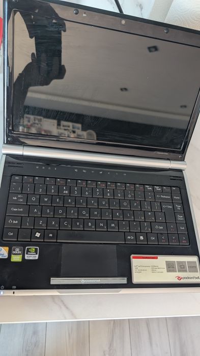 Лаптоп Packard Bell (Acer)
