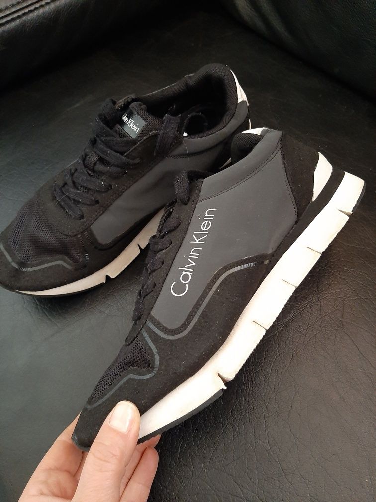 Calvin klein оригинални маратонки