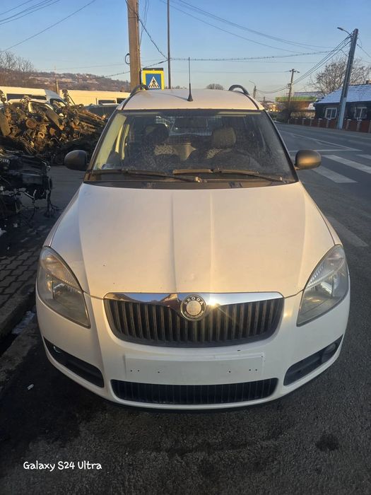 Dezmembram Skoda Roomster 1,4 TDI 2011