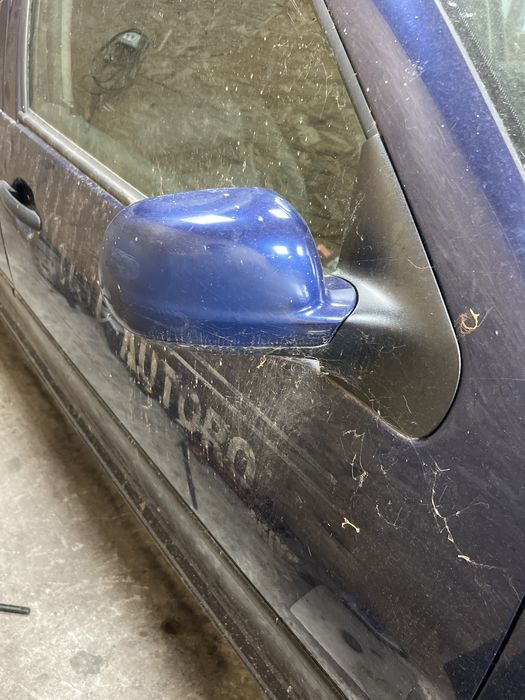 Oglinada   Dreapta vw golf 4