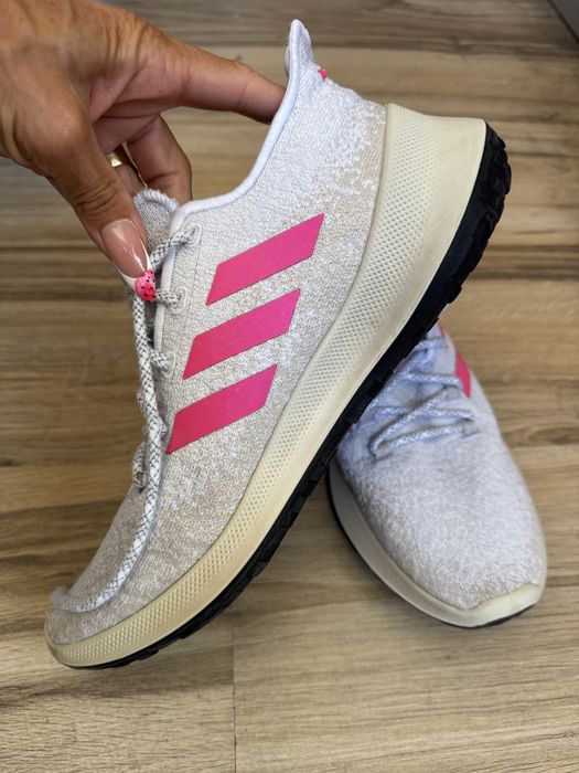 Оригинални маратонки Adidas SENSEBOUNCE+! 42 н