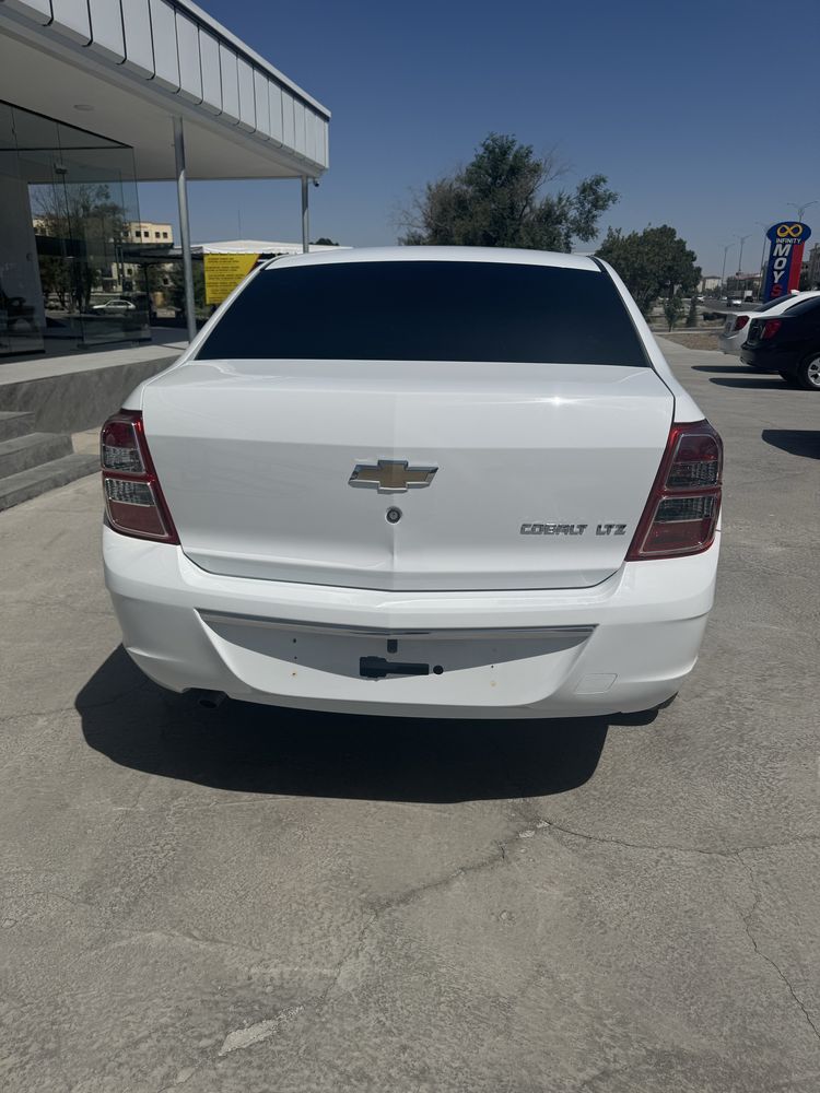 кобалт авто машина сотилади