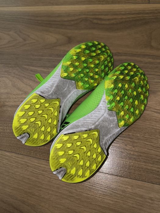 Детски футболни обувки (стоножки) Adidas 33-34 номер